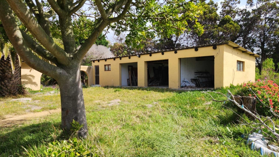 5 Bedroom Property for Sale in Uilenkraalsmond Western Cape